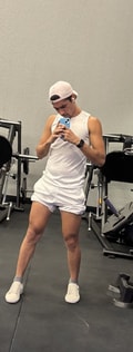 Acompanhante Dinho Souza