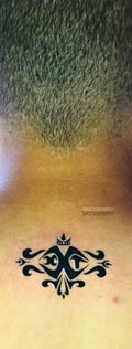 Acompanhante Ayron