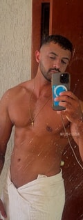 Acompanhante Tiago