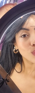Acompanhante Karine