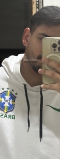 Acompanhante Henrique