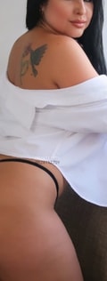 Acompanhante Bruna