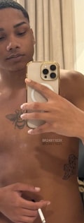 Acompanhante Henrique