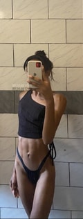 Acompanhante Aylla