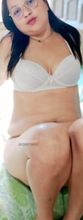 Acompanhante Morena