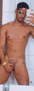Acompanhante Pistache
