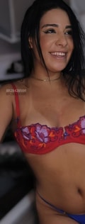 Acompanhante Amy Beee