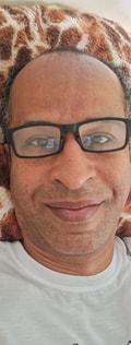 Acompanhante Robert