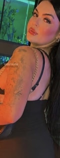Acompanhante Larissa