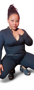 Acompanhante Janna