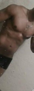 Acompanhante Preto Raro