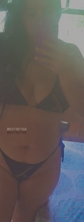 Acompanhante Morena