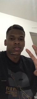 Acompanhante Vitor
