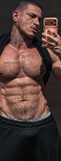 Acompanhante Gustavo Henrique