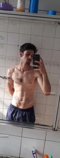 Acompanhante Ricky