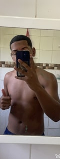 Acompanhante Pretinho