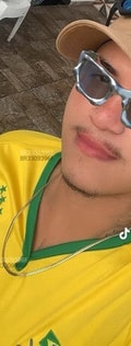 Acompanhante Luiz Miguel