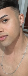 Acompanhante Thainan Santos