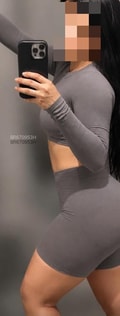 Acompanhante Paola Yunna