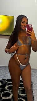 Acompanhante Luanna