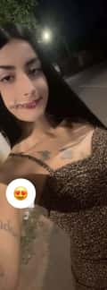 Acompanhante Allana