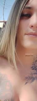 Acompanhante Manuela Azevedo