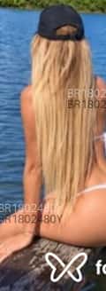 Acompanhante Iara Freitas