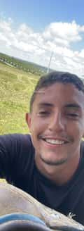 Acompanhante Matheus Carva