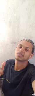 Acompanhante Alisson