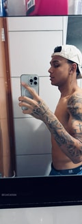 Acompanhante Luciano