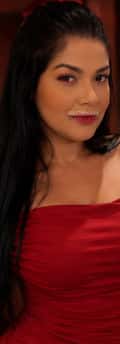 Acompanhante Mariana