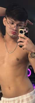 Acompanhante Henrique