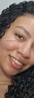Acompanhante Lara