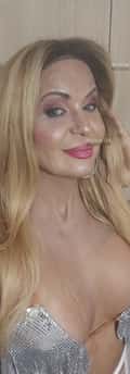Acompanhante Aline