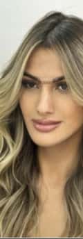 Acompanhante Larissa