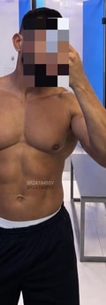 Acompanhante James