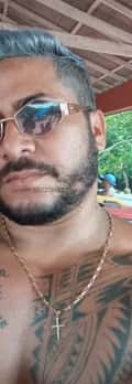 Acompanhante Leandro Pereira