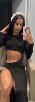 Acompanhante Nicolle Martins