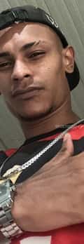 Acompanhante Bigode