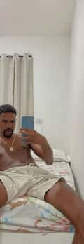 Acompanhante Pedro