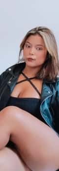 Acompanhante Thalia Almeida