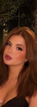 Acompanhante Clara Ferraz