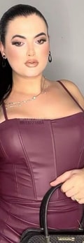 Acompanhante Luísa Bessas