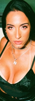 Acompanhante Thais Vargas