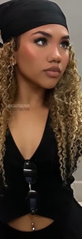 Acompanhante Alana Rivière