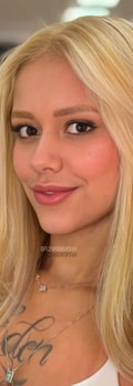 Acompanhante Karol
