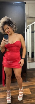Acompanhante Laura Oliver