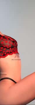 Acompanhante Larih Cherry