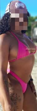 Acompanhante Karolaine Silva