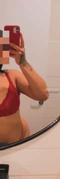 Acompanhante Júlia